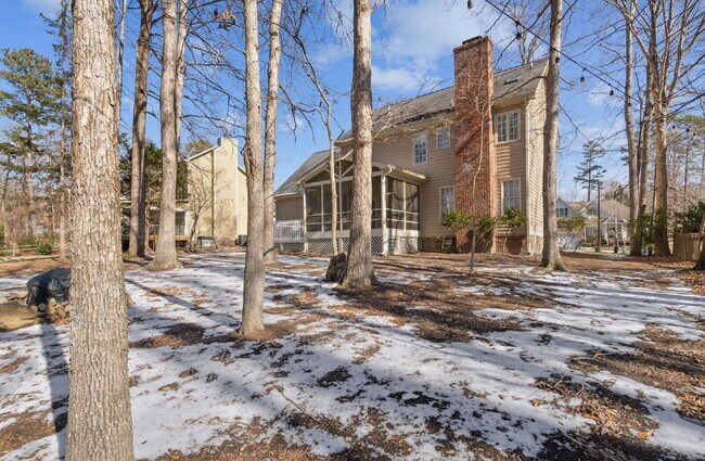 Building Photo - 4-Bed Oasis in Treyburn Community