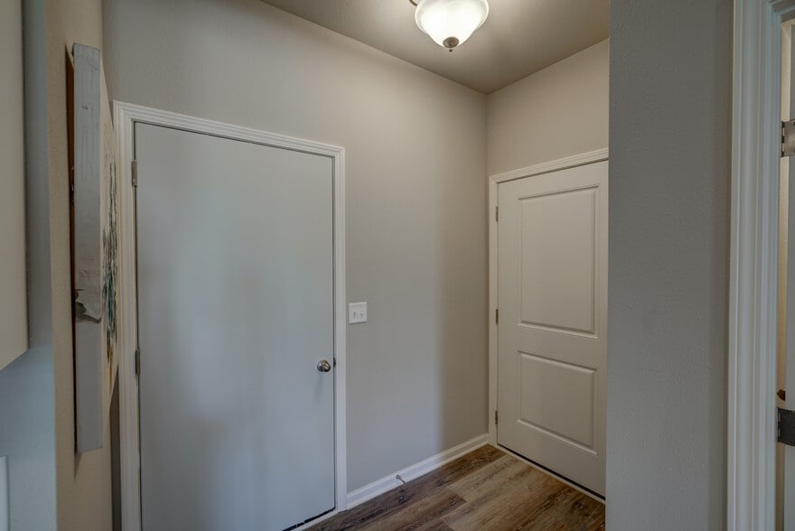 Building Photo - 639 McKay Way