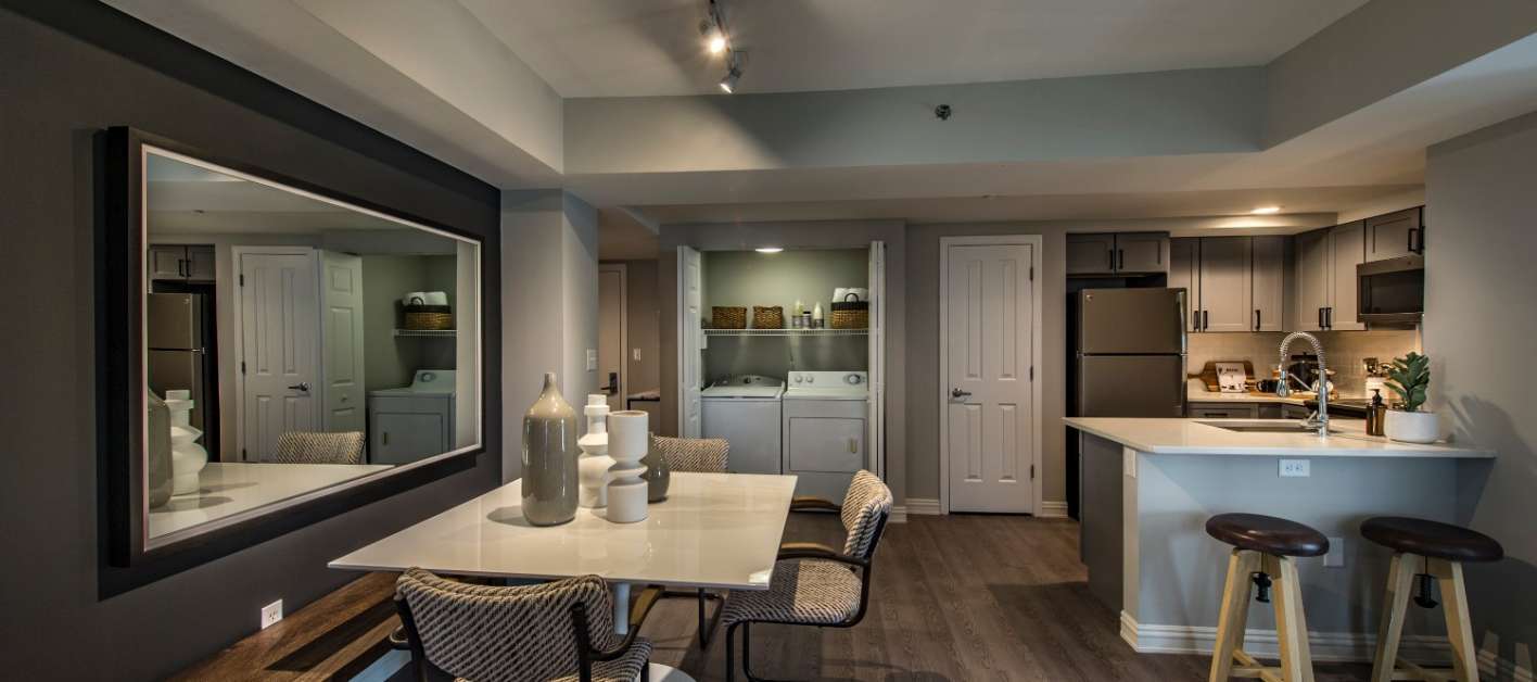 Building Photo - 30 Cambridge Park Dr. Unit 3131