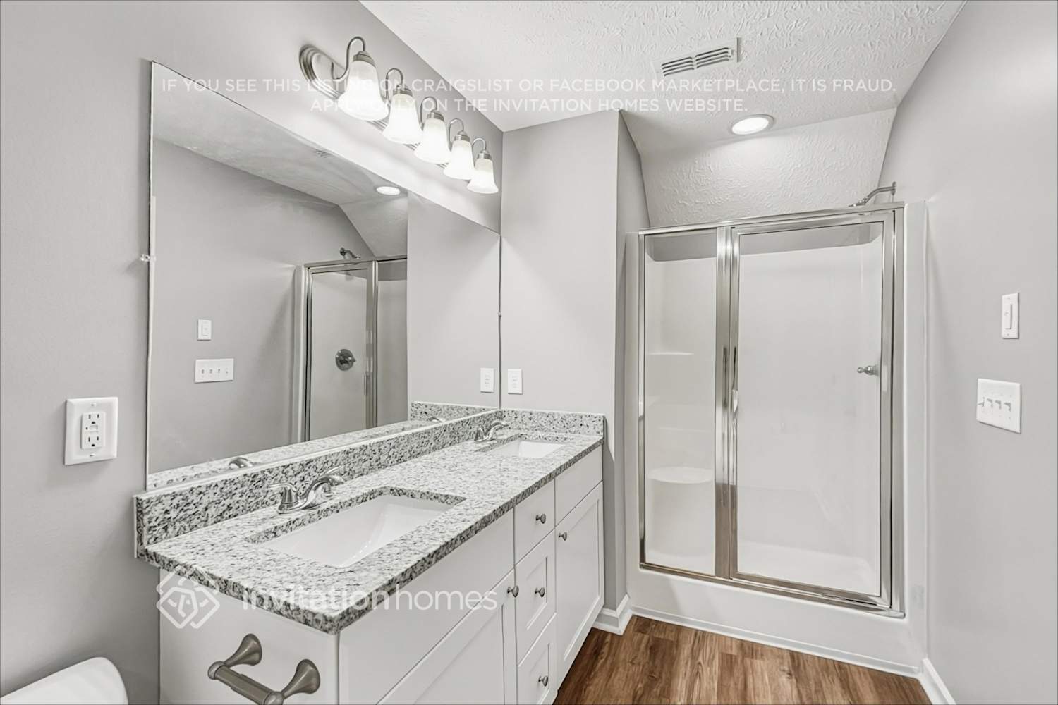 Building Photo - 1601 Sprucedale Dr