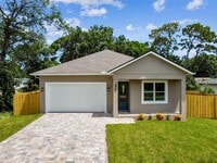 Building Photo - 2061 19th Ave SW