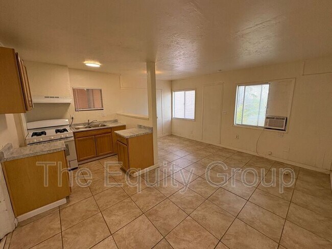 Building Photo - 38745 1/2 Campbell Dr