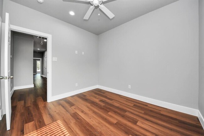 Building Photo - 6710 Letcher St
