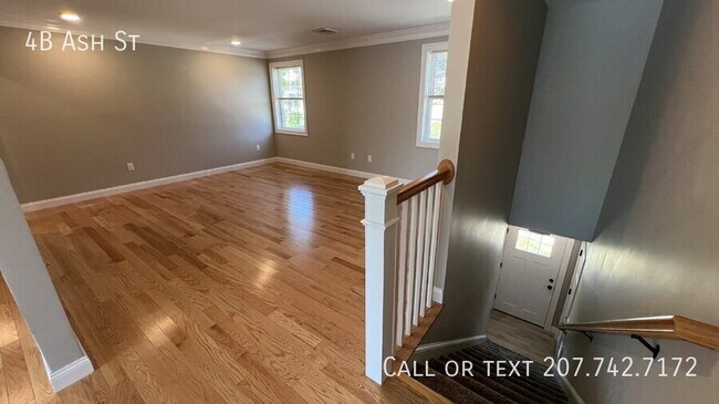Building Photo - 4B Ash St-