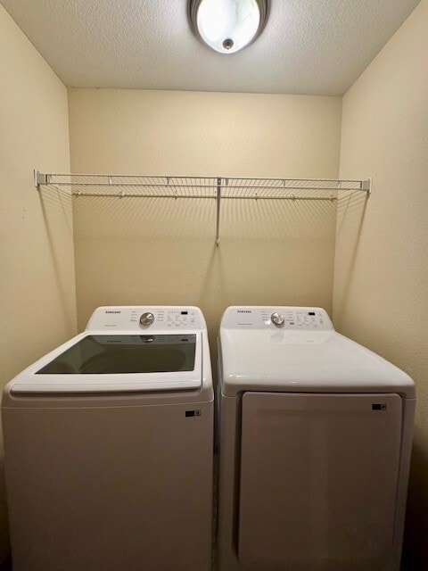 Building Photo - 4202 SW Chapelstone Ave