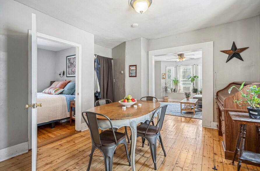 Building Photo - 51 Jackson St