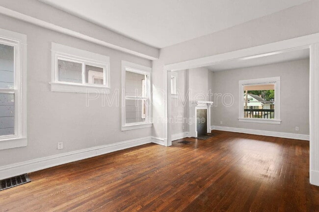 Building Photo - 3803 Highland Ave