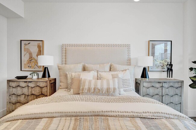 Building Photo - 3040 N Ocean Blvd