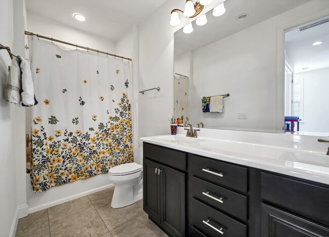 Building Photo - 175 Christian Dr