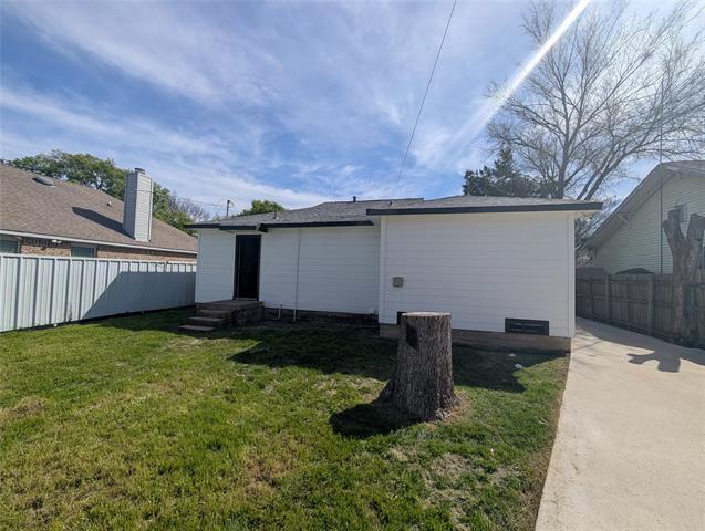 Building Photo - 2423 Maryland Ave