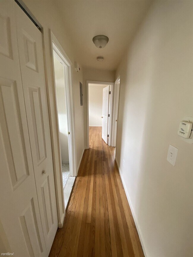 Building Photo - 17161 Denver St