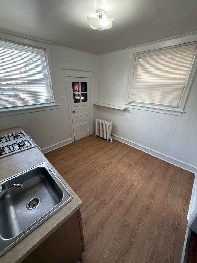 Building Photo - VanKirk Street & Rising Sun Avenue