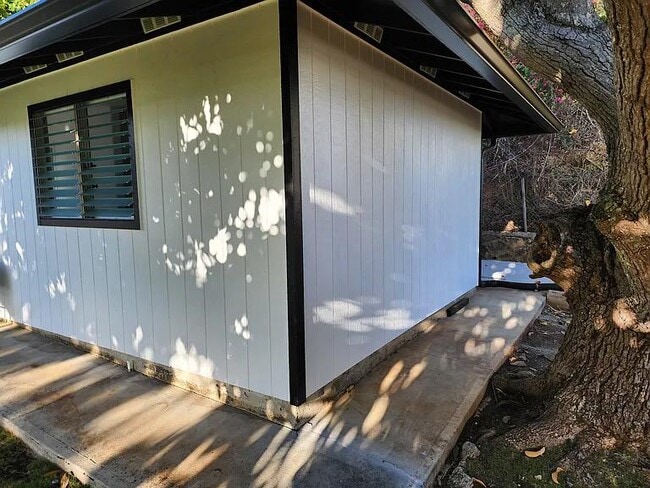 Building Photo - 5383 Manauwea St