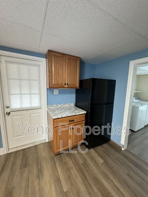 Building Photo - 25 William St