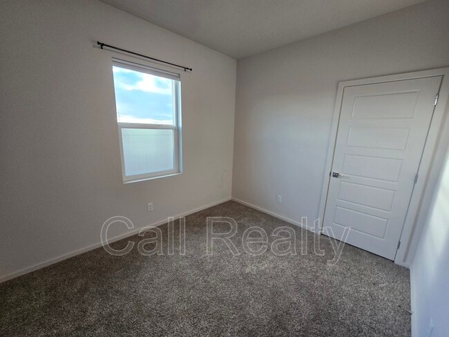 Building Photo - 10526 Duckhook Rd