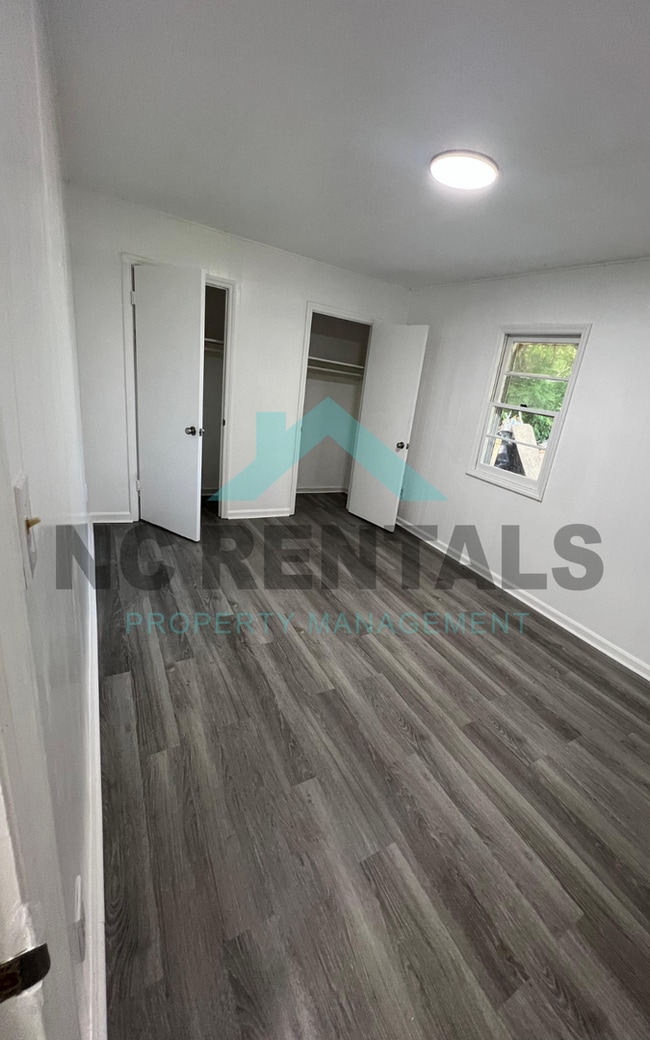 Building Photo - 2214 Noahtown Rd