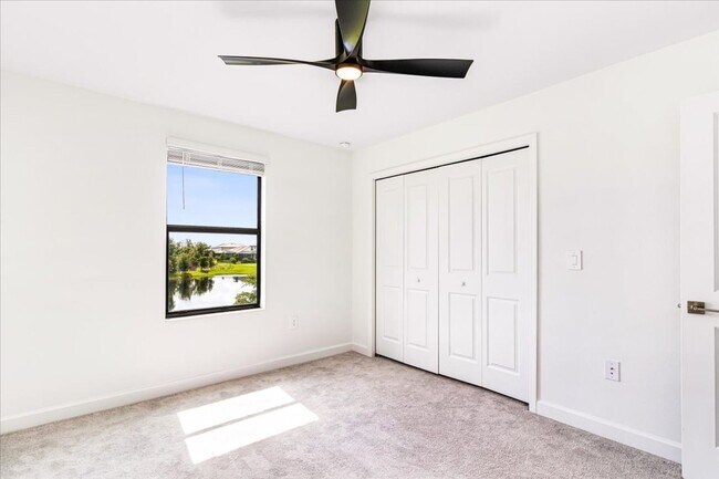 Building Photo - 4873 Seafoam Trl