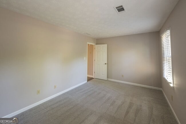 Building Photo - 3690 Aubusson Trce