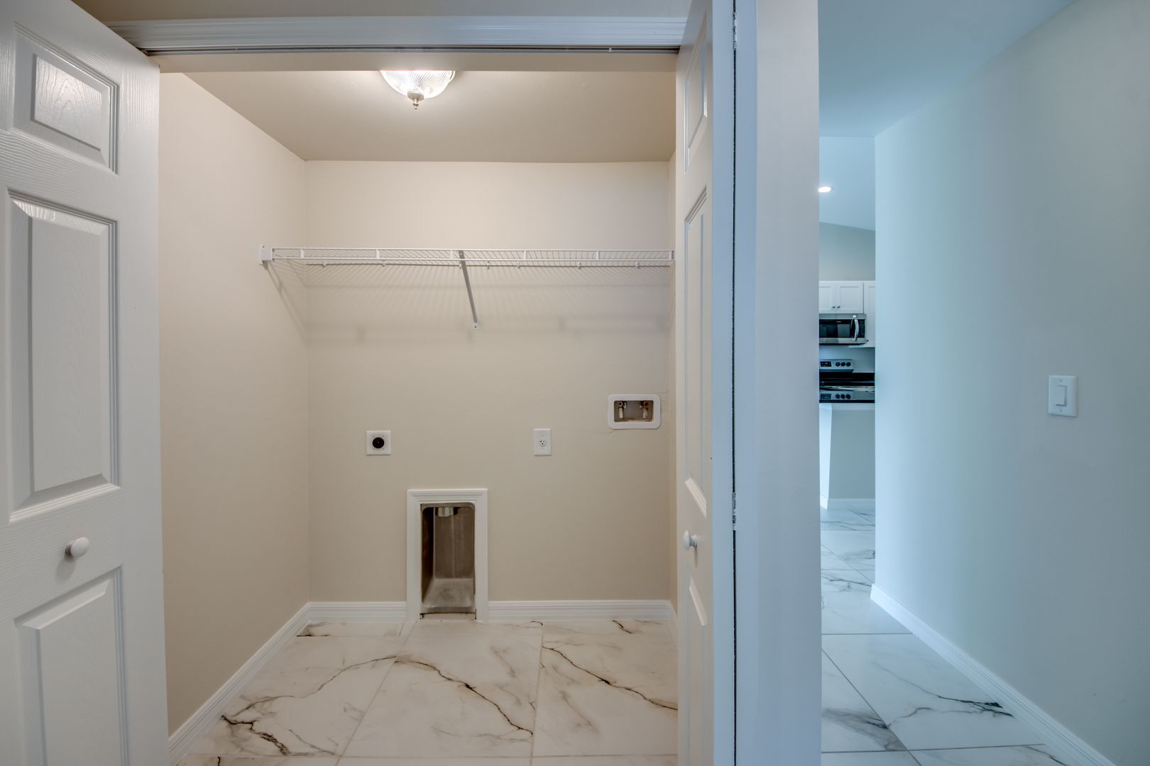 Building Photo - 3419-3421 SW 15th Pl