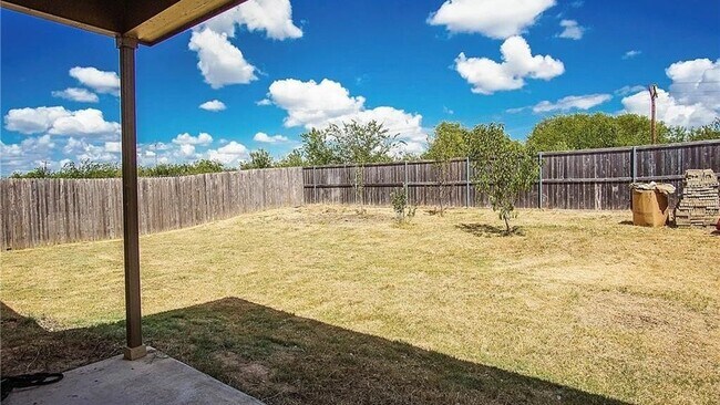Building Photo - 7200 Longford Trail