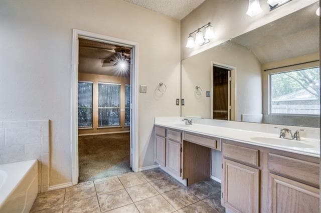 Building Photo - 1409 Meadowbrook Dr