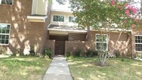 Building Photo - Creekside Townhomes