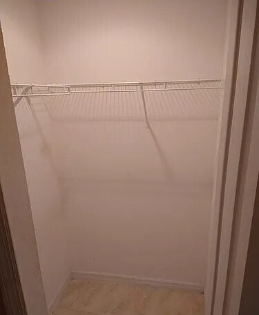 Building Photo - 141 Inconnu Ct