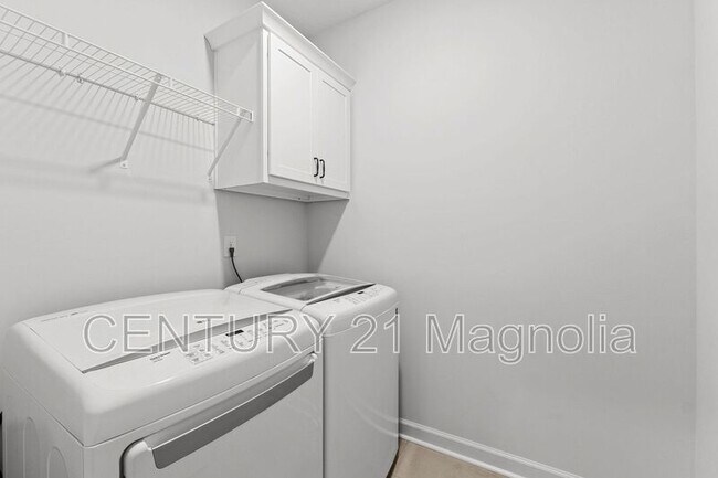 Building Photo - 263 Dublin Lp