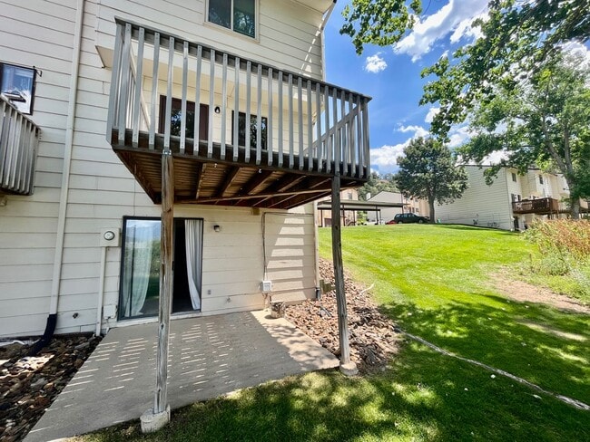 Building Photo - 1434 Territory Trail