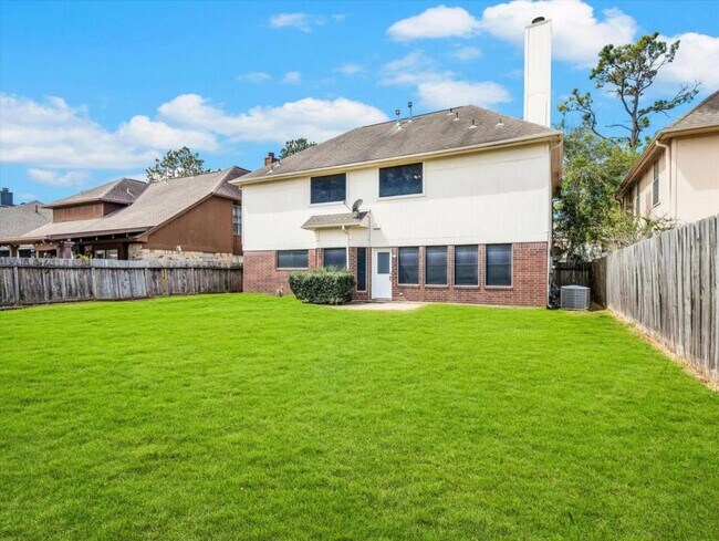 Building Photo - 16423 Ash Point Ln