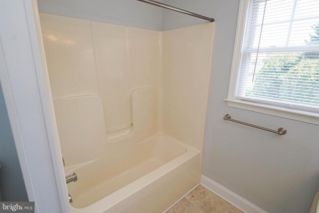 Building Photo - 1455 Hidden Meadow Ln