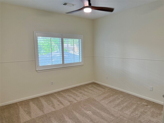 Building Photo - 3807 Summer Ln