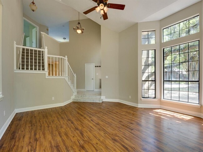 Building Photo - 3944 Kristencreek Ln