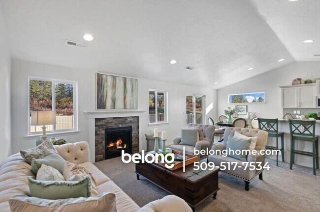 Building Photo - 8911 N Hazelnut St