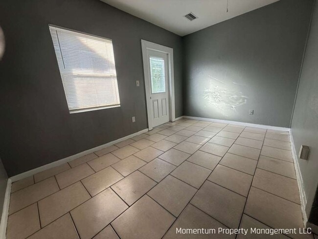 Building Photo - SPECIAL!! APPLY FOR FREE TODAY!! Don't miss out!!!-MOVE IN BEFORE THE END OF MAY AND GET ALL OF J...
