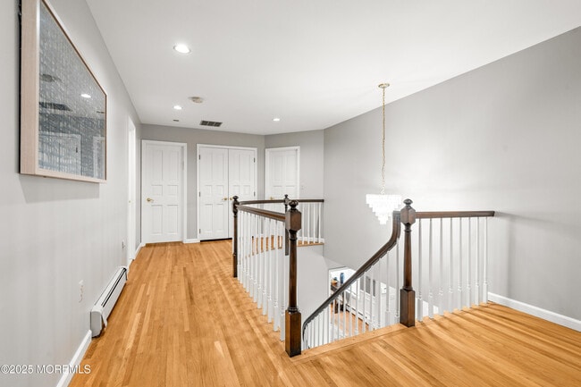 Building Photo - 25 Muncy Dr