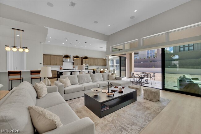 Building Photo - 10973 Horizon Ledge Ave