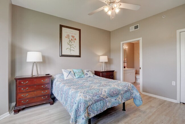 Building Photo - 2835 Cypress Trace Cir