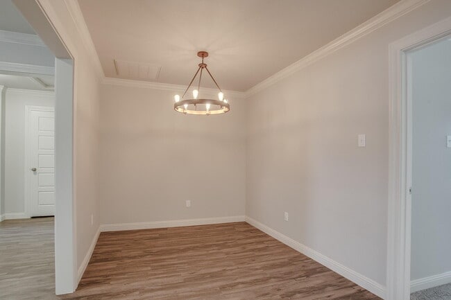 Building Photo - 3207 37th St