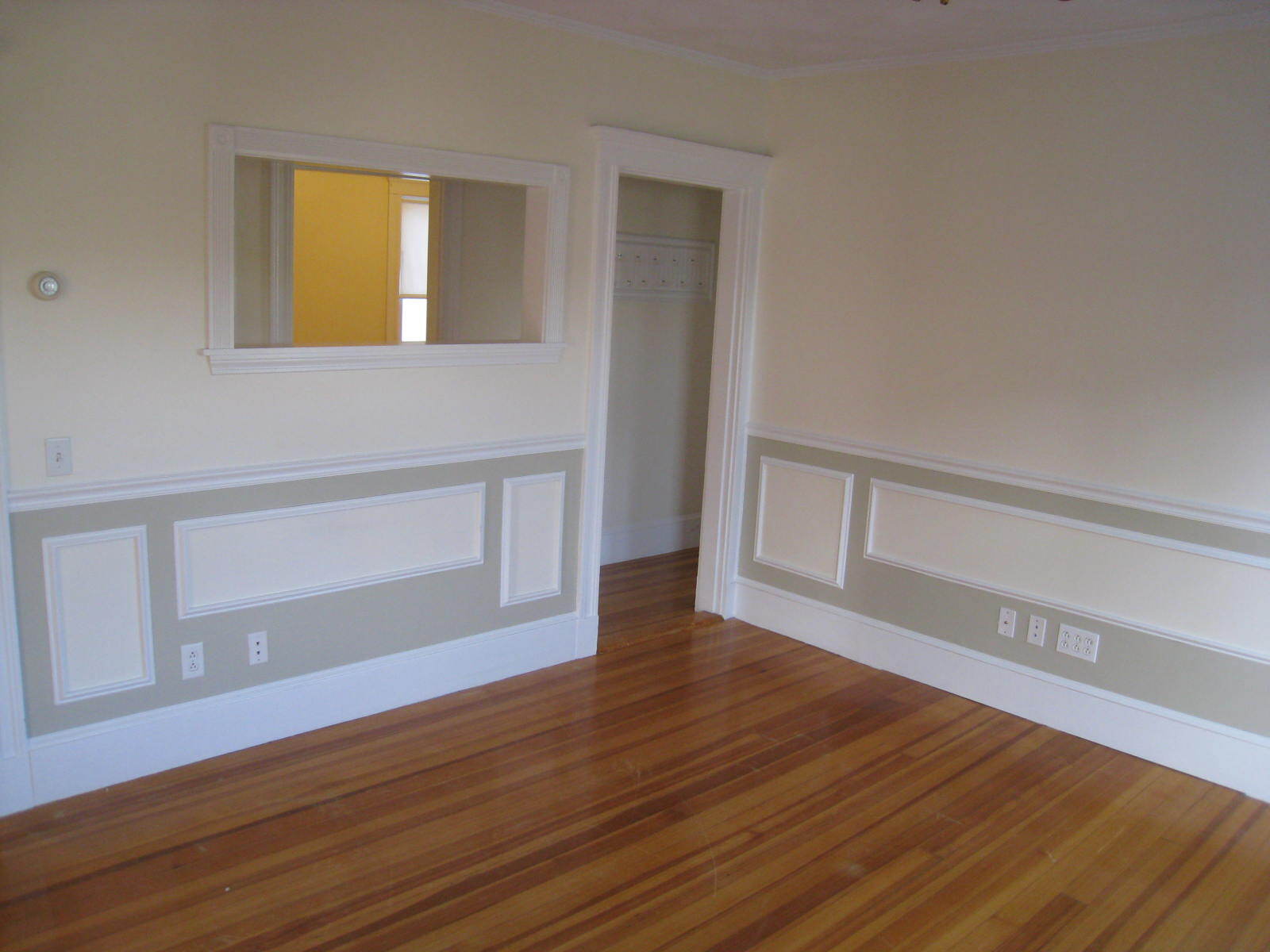 Building Photo - 18 Bigelow St