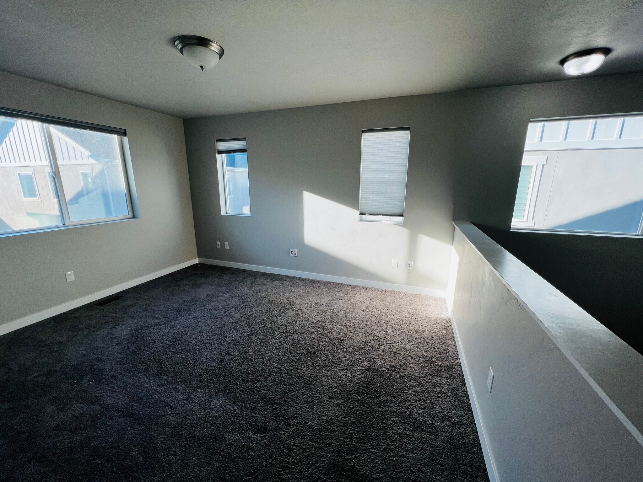 Building Photo - 15194 S Tack Way