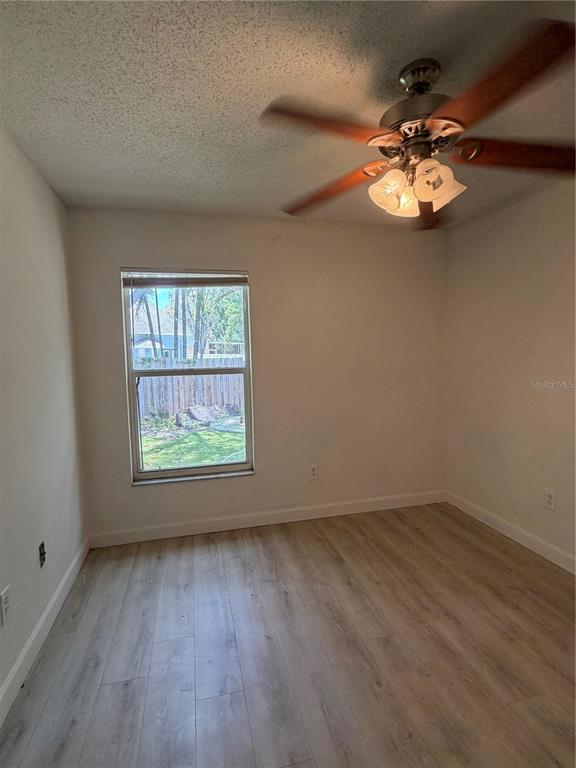 Building Photo - 6623 Summer Haven Dr