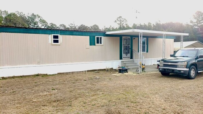 Primary Photo - Newly Renovated 2br 1ba Mobile Home