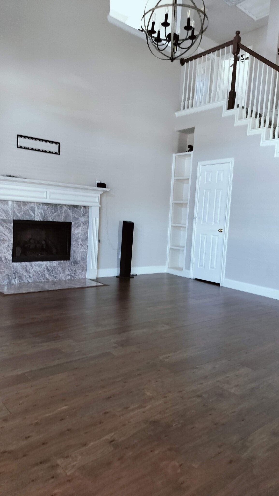 Building Photo - 8001 Case Dr