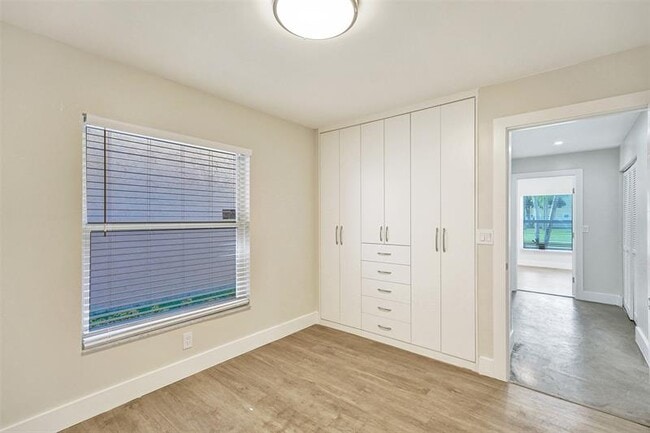 Building Photo - 10328 Boca Springs Dr