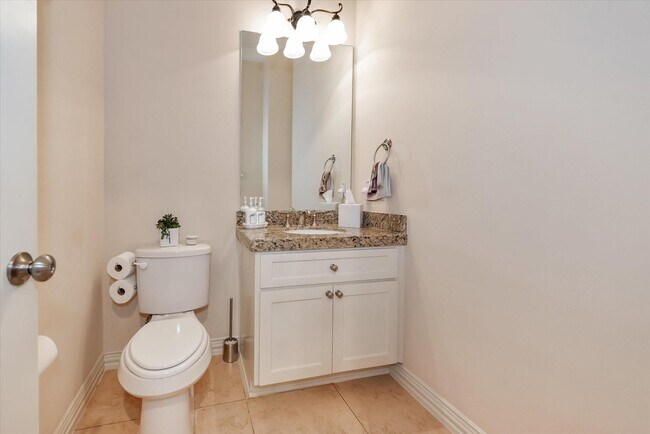 Building Photo - 14447 Kingston Cove Ln