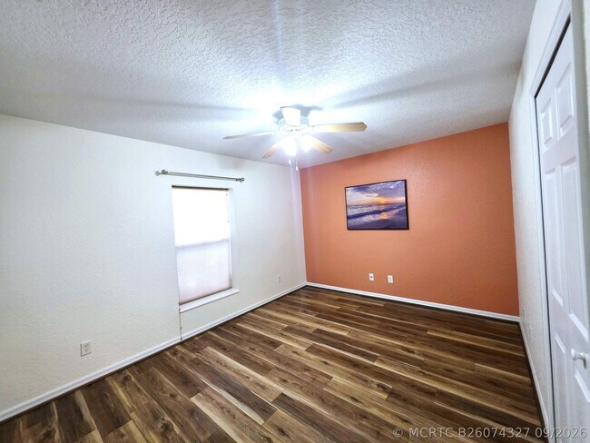 Building Photo - 6707 Coquina Ave