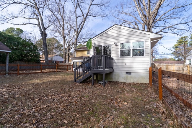 Building Photo - 509 Frank Ln