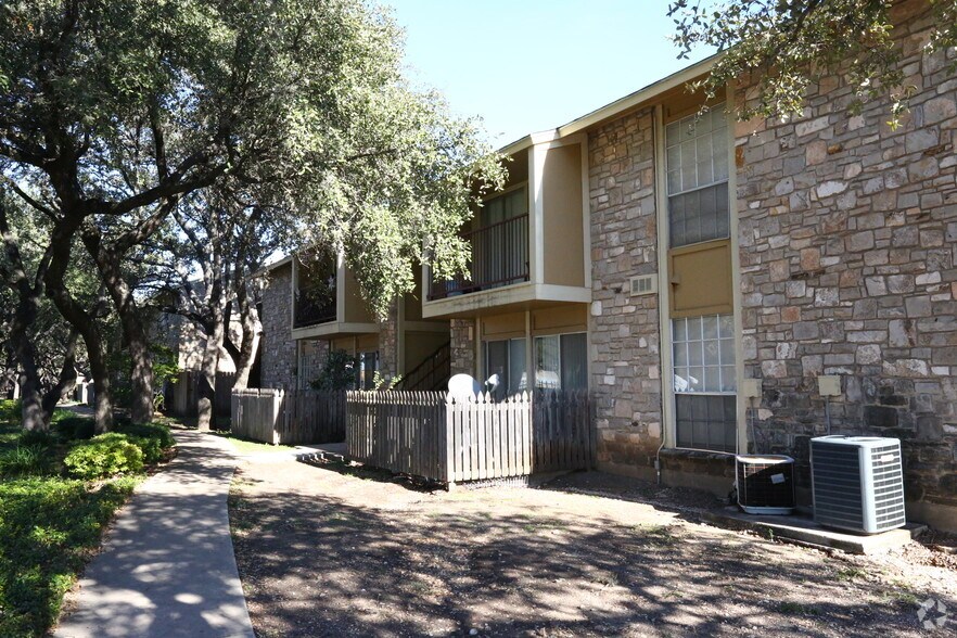 Woodland Ridge San Antonio, TX Apartment Finder