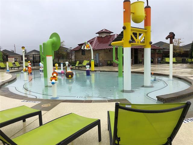 Building Photo - 1008 Emerald Dr